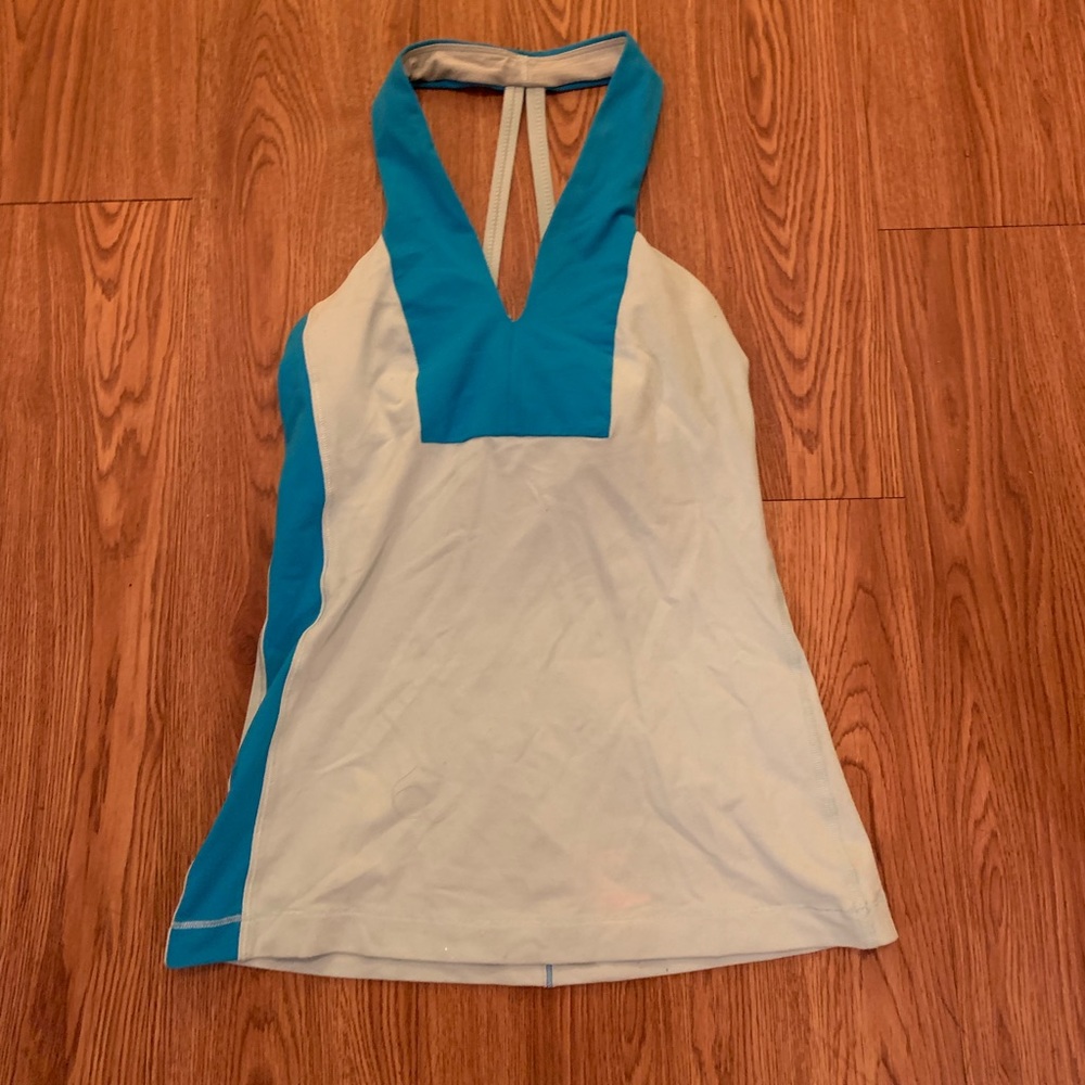 Lululemon halter tank top shirt size 4 small